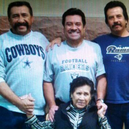 Jesse Gonzales Photo 22