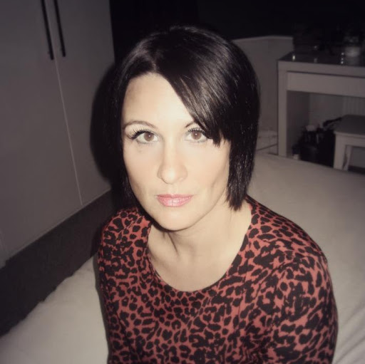 Rebecca Carver Photo 41