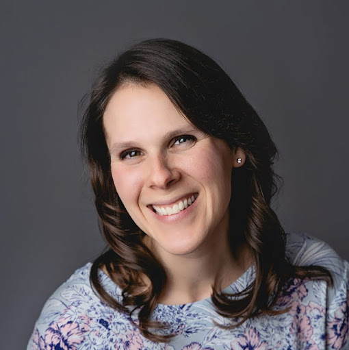 Lindsay Goodrich Photo 16