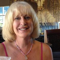 Linda Eastwood Photo 26