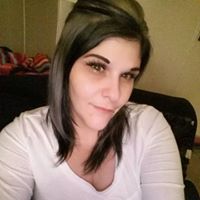 Jessica Velasquez Photo 17