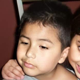 Julian Reyes Photo 33