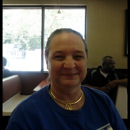 Monica Bridges Photo 18