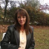 Elizabeth Gore Photo 33