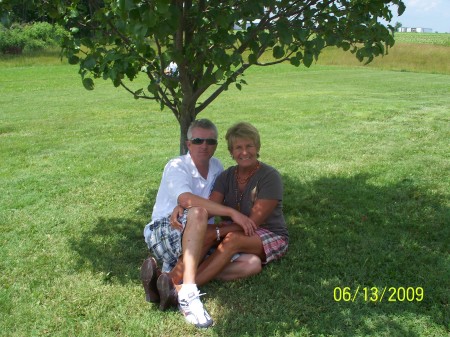 Debbie Bowles Photo 15