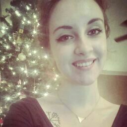 Molly Tate Photo 9