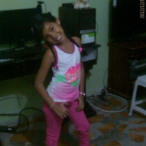 Jennifer Cordoba Photo 12