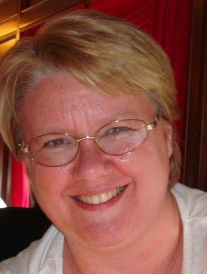 Lori Clark Photo 33