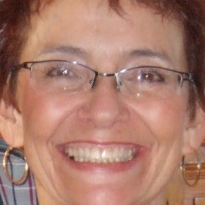 Angie Lawrence Photo 23