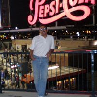 Raymond Munoz Photo 28