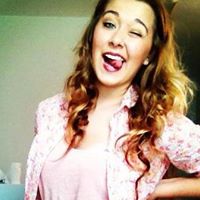 Jessica Simpkins Photo 17
