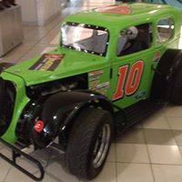 Corey Hayward Photo 3