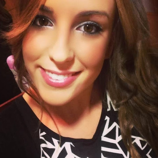 Ruth Fernandez Photo 26