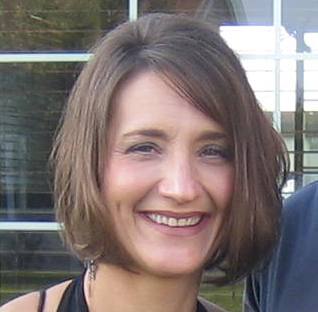 Stacey Booth Photo 37