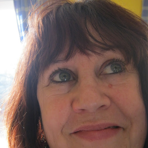 Helen Bonner Photo 20