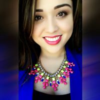 Elizabeth Medrano Photo 42