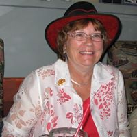 Nicole Doyle Photo 38