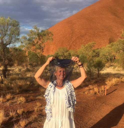 Helen Roberts Photo 19