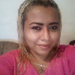 Michelle Henriquez Photo 24