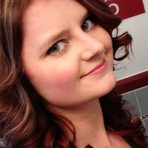 Beth Hendrickson Photo 29