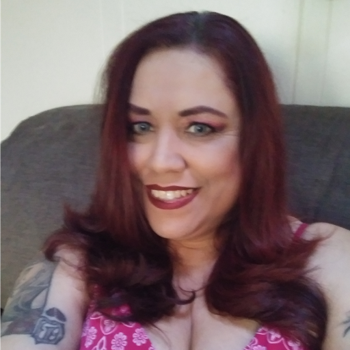 Linda Gomez Photo 1
