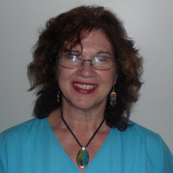 Vicki Sutherland Photo 32