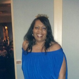 Angela Magee Photo 8