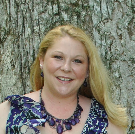 Nicole Coffey Photo 7