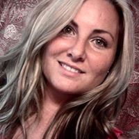 Kelly Gross Photo 37