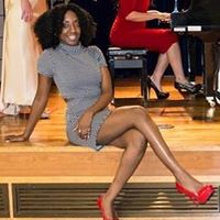 Monique Summers Photo 19