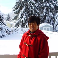 Elizabeth Wang Photo 26
