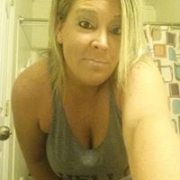 Brandie Robinson Photo 17