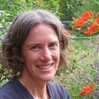 Amy Spencer Photo 19