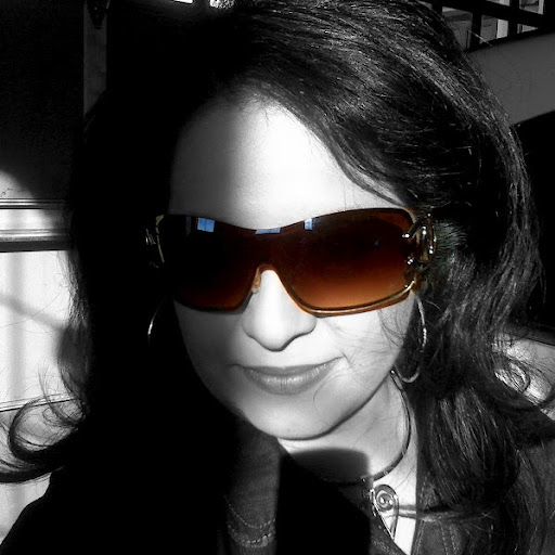 Jacqueline Landers Photo 29