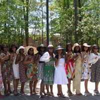 Angela Hendrick Photo 9