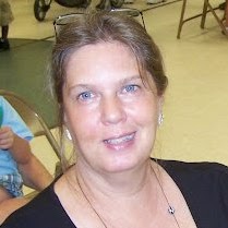 Tina Robinson Photo 32
