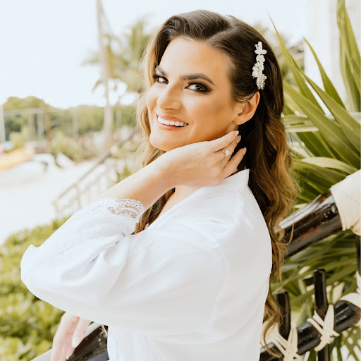 Sara Gutierrez Photo 18