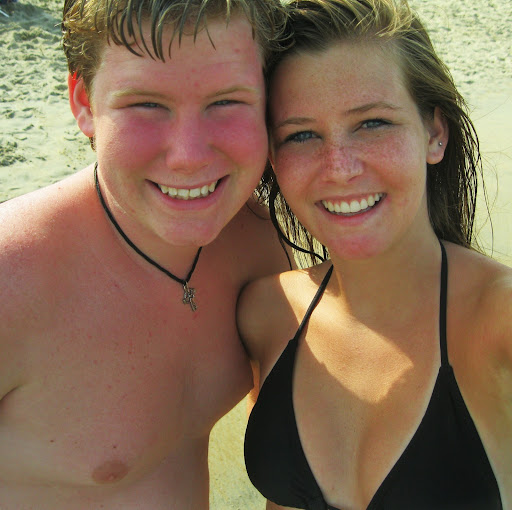 Chelsea Snyder Photo 6