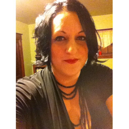 Elizabeth Locke Photo 30