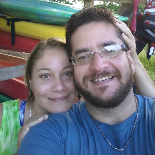 Ismael Ruiz Photo 3