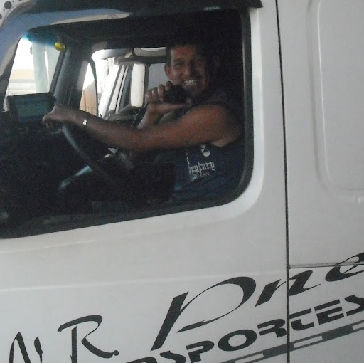 Tony Rodrigues Photo 38