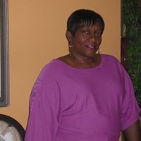 Beverly Taylor Photo 26