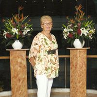 Jean Lockhart Photo 8