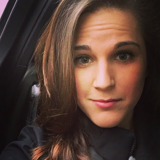 Annie Mcintyre Photo 32