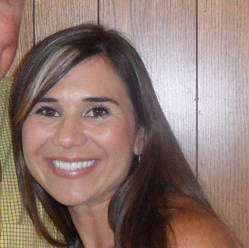 Amanda Robinson Photo 40