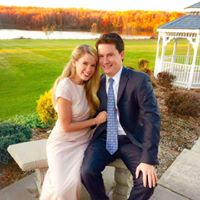 Colleen Reynolds Photo 37