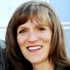 Julie Brandt Photo 8