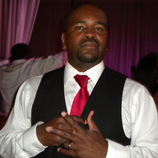 Kevin Miles Photo 23