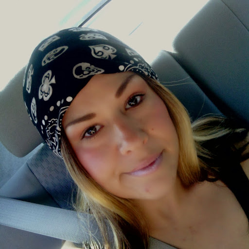 Justine Martinez Photo 29