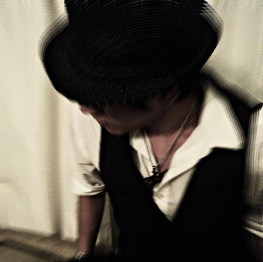 Paul Cruz Photo 41